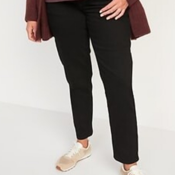 Oldnavy maternity jeans size 6 long - Picture 1 of 8